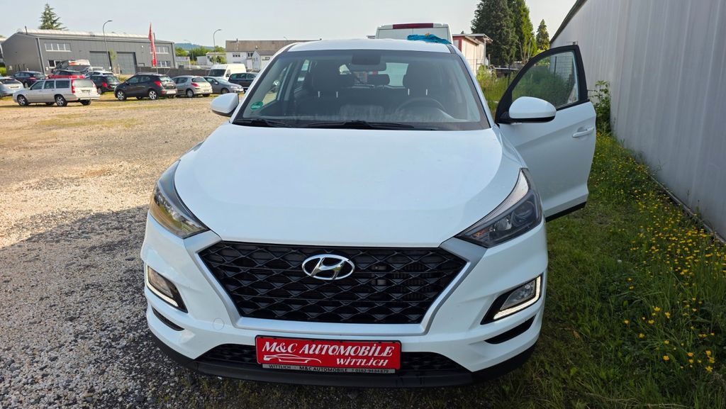 Hyundai TUCSON 127.500 km 15.999 &euro; WITTLICH 54516