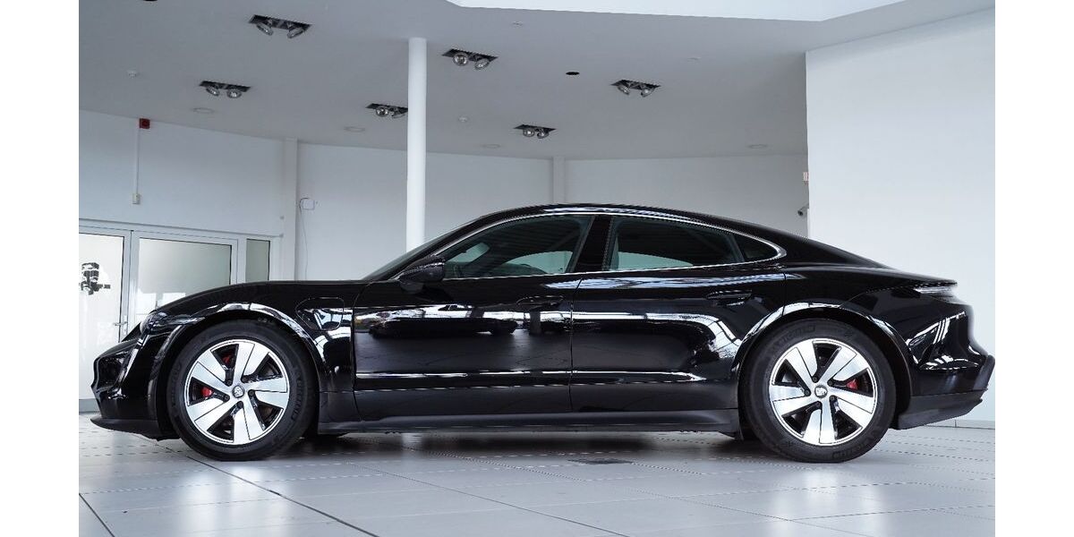 Porsche Taycan 52.900 km 64.790 &euro; Garbsen 30823