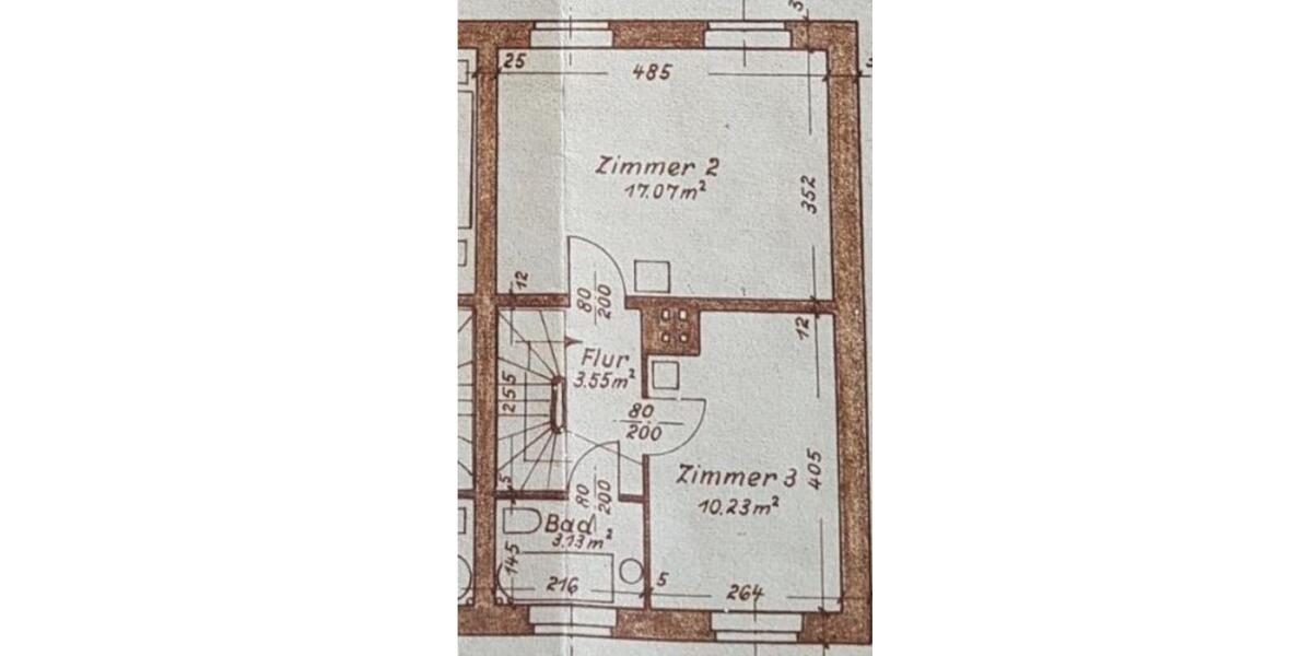 Teilmöbliertes Haus (DHH) mit Garten und Garage zur Miete 5 zimmer