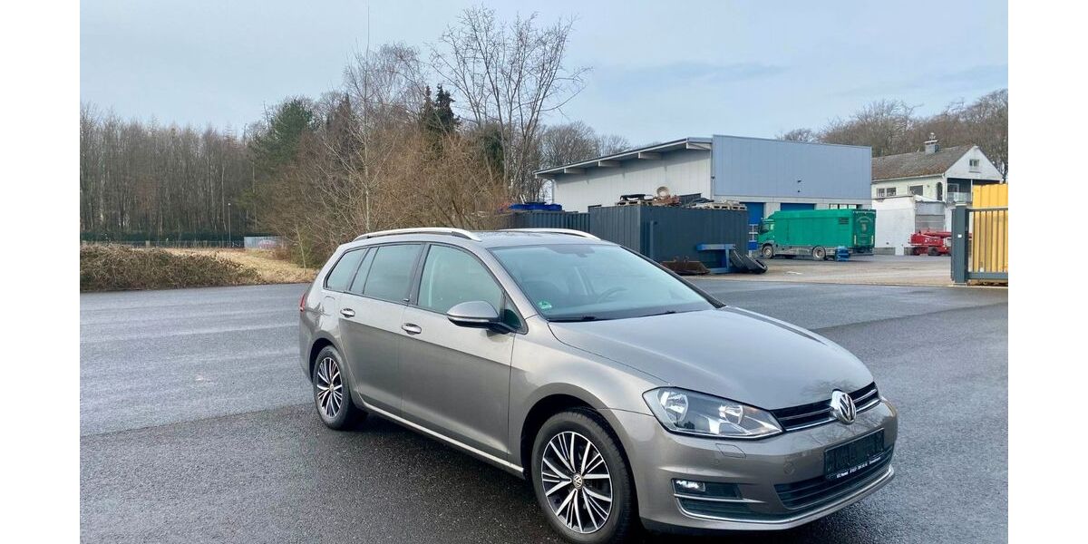 VW Golf 264.000 km 7.500 &euro; Halsenbach 56283