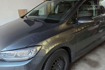 VW Touran 76.500 km 18.900 &euro; Oberlungwitz 09353