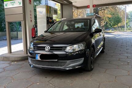 VW Polo 121.000 km 4.899 &euro; Berlin 13156