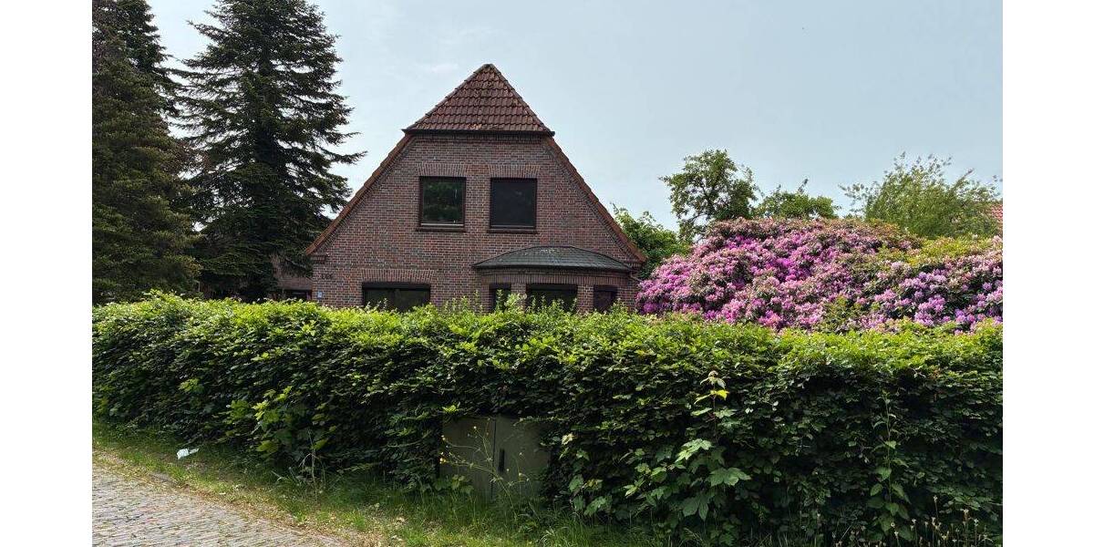 Einfamilienhaus Zetel / Neuenburg Neuenburg - 7 Zimmer, 162 m&sup2;, 217.000&euro; | Angebot:26886133