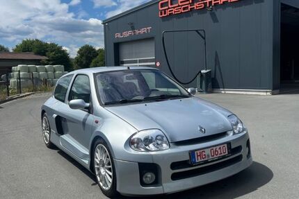 Renault Clio 118.000 km 49.900 &euro; Bad-Homburg 61352
