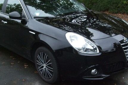 Alfa Romeo Giulietta 157.892 km 6.750 € Hannover 30173