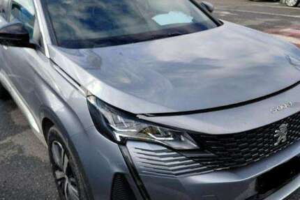 Peugeot 5008 49.915 km 24.280 &euro; Rüsselsheim 65428