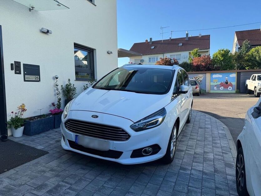 S-Max