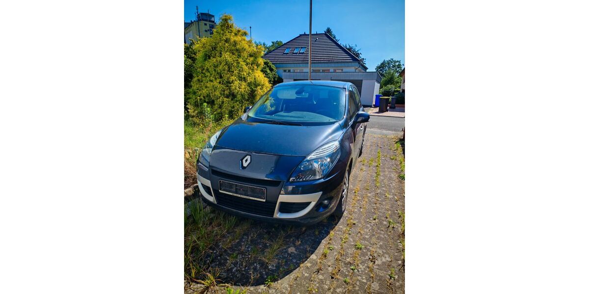 Renault Scenic 178.555 km 1.499 &euro; Beverungen 37688