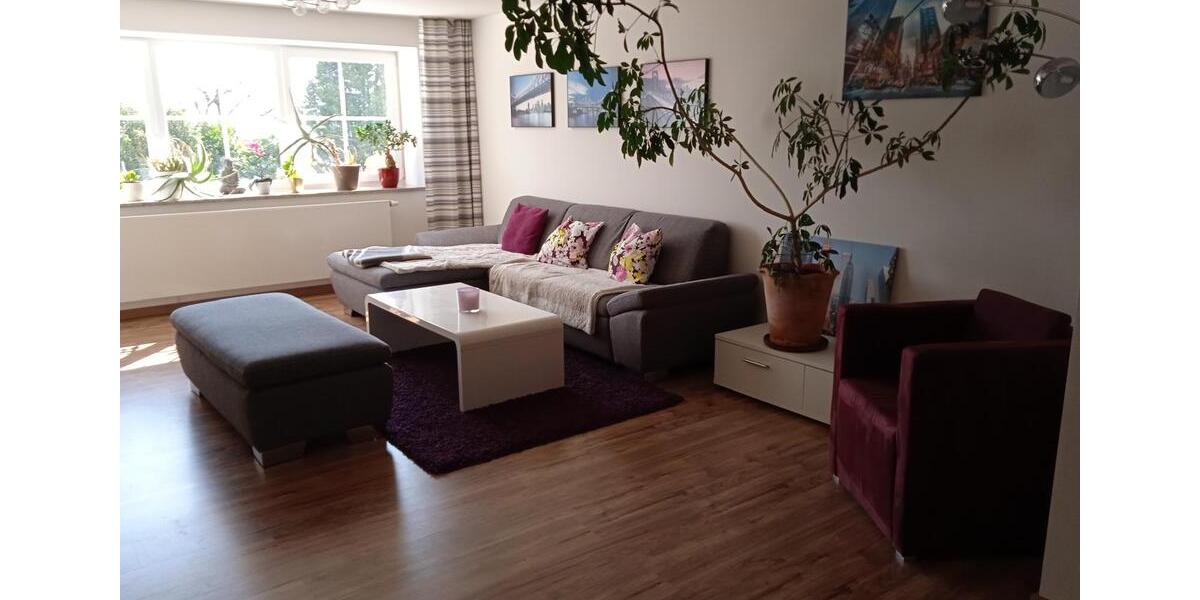 Villa Viechtach - 9 Zimmer, 400 m&sup2;, 1.250.000&euro; | Angebot:26548132