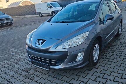 Peugeot 308 85.100 km 4.560 &euro; Leipzig 04209