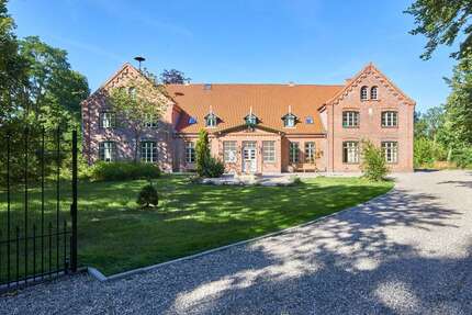 Wohnung zum Mieten in Rantzau 1.620 € 162 m²