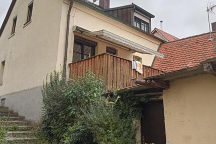 5 Zi. Wohnung in Erlangen-Frauenaurach ideal als 4 WG geeignet 5 zimmer