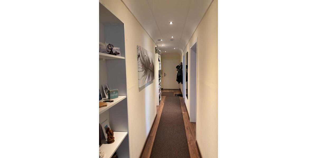 Etagenwohnung Sankt Leon-Rot Rot - 4.5 Zimmer, 120 m&sup2;, 1.550&euro; | Angebot:25220909