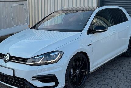 VW Golf 71.000 km 29.900 &euro; Meschede 59872