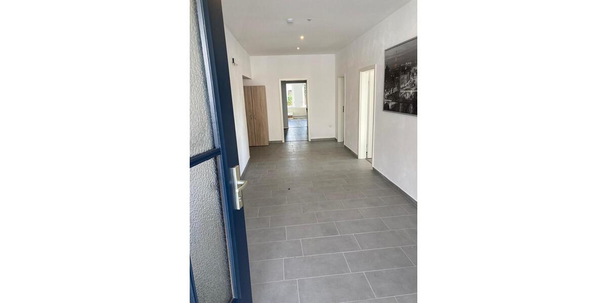 Mehrfamilienhaus, Wohnhaus Lübbecke - 14 Zimmer, 330 m&sup2;, 3.000&euro; | Angebot:26309044