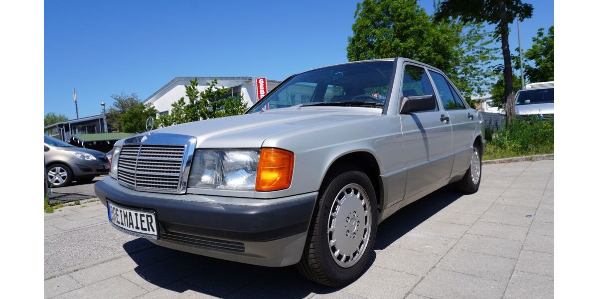 Mercedes-Benz 190 78.000 km 11.950 &euro; Fürstenfeldbruck 82256