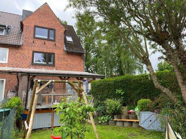 Reihenendhaus Kiel Elmschenhagen-Nord - 4 Zimmer, 111 m&sup2;, 370.000&euro; | Angebot:23935858