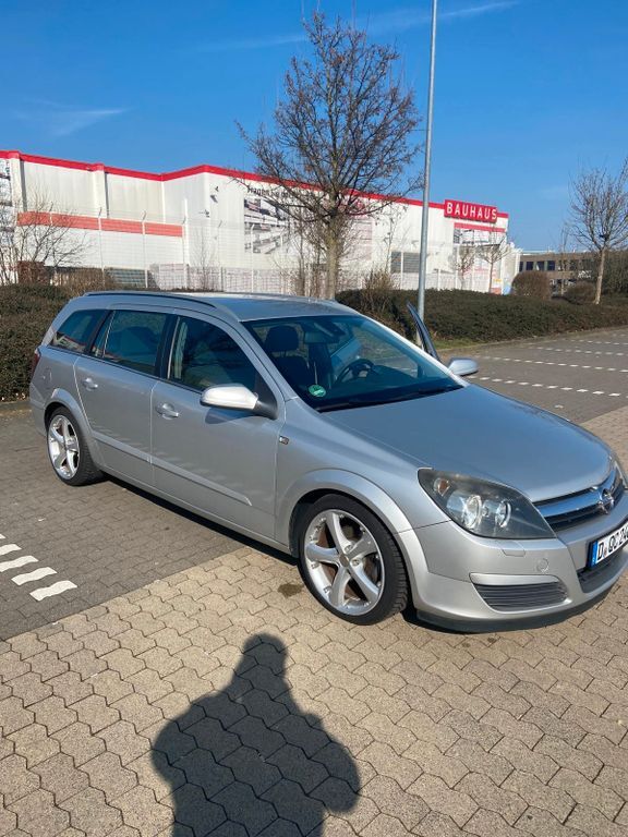 Opel Astra 217.000 km 2.900 € Köln 51143