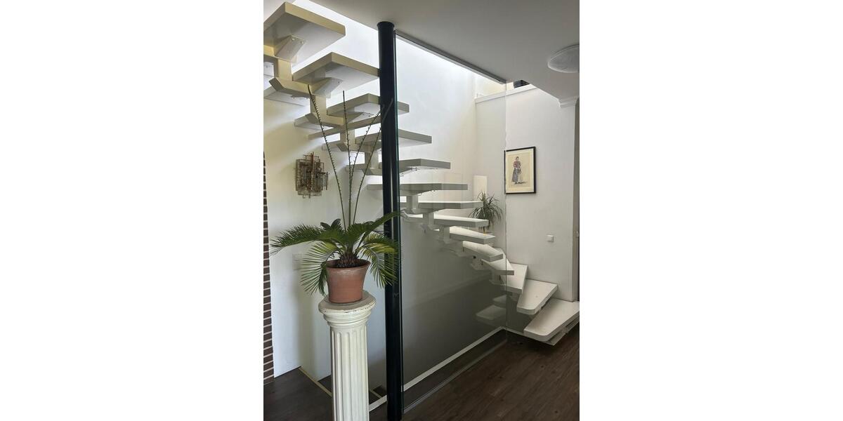 Einfamilienhaus Hanstedt - 12 Zimmer, 400 m&sup2;, 3.500&euro; | Angebot:26181393