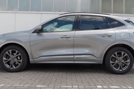 Ford Kuga 37.200 km 19.900 &euro; Georgsmarienhütte 49124
