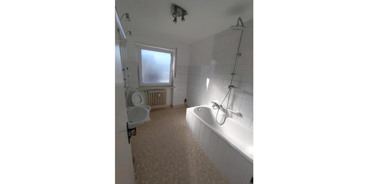 Etagenwohnung Kaufbeuren - 3 Zimmer, 102 m&sup2;, 1.125&euro; | Angebot:25456491