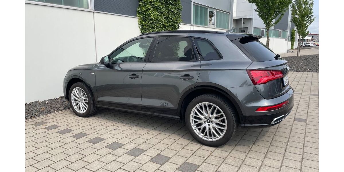 Audi Q5 99.000 km 31.800 &euro; Bad Friedrichshall 74177