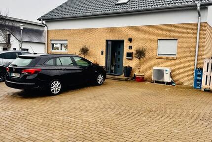 Haus Meßstetten - 7 Zimmer, 161 m&sup2;, 509.000&euro; | Angebot:24865243