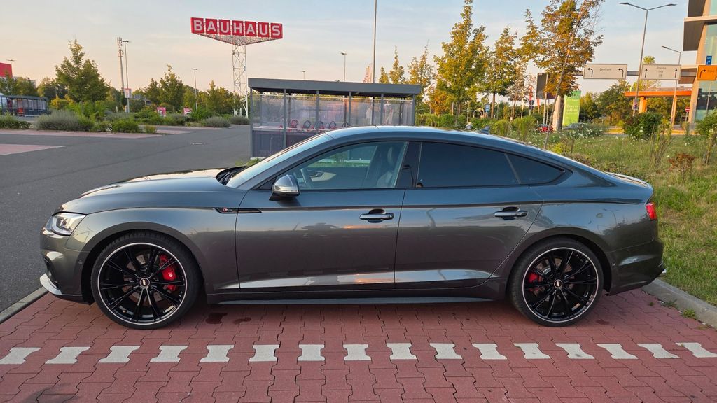 Audi A5 98.900 km 26.490 &euro; Dresden 01257