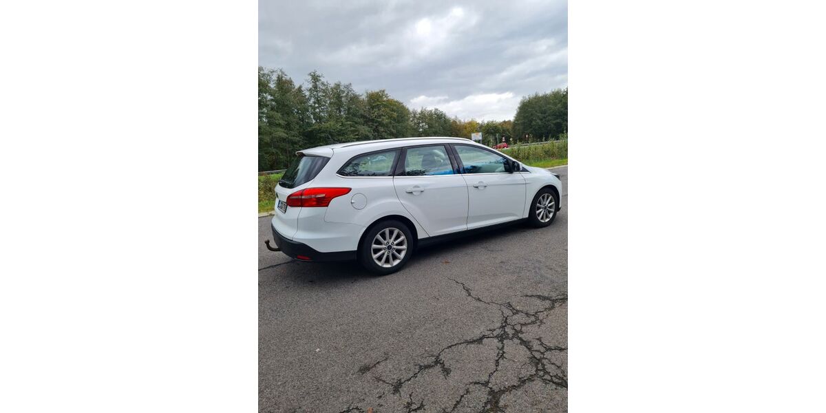 Ford Focus 230.000 km 3.750 &euro; Haren 49733