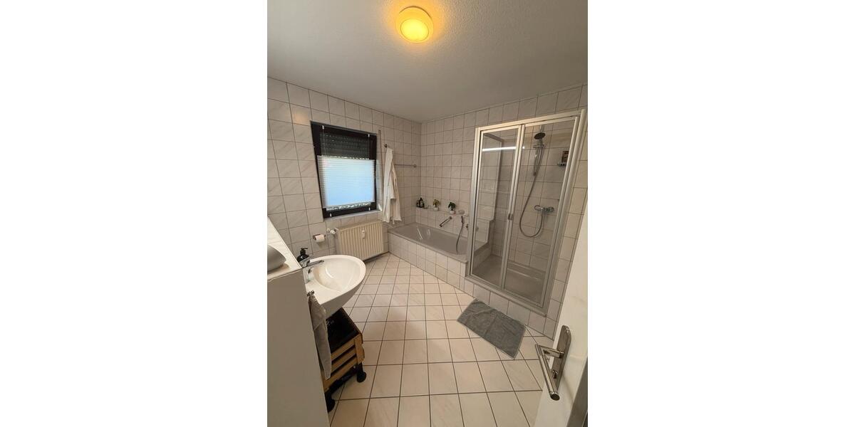 Etagenwohnung Bingen am Rhein - 2 Zimmer, 67 m&sup2;, 225.000&euro; | Angebot:27157138