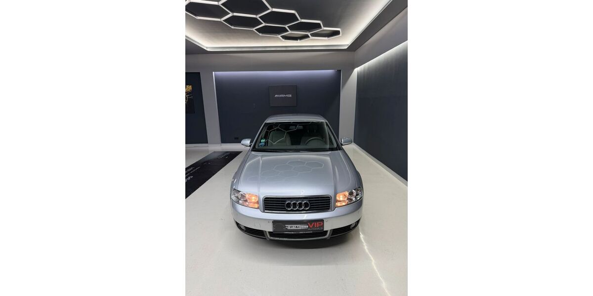 Audi A4 173.476 km 2.499 &euro; Eching 84174
