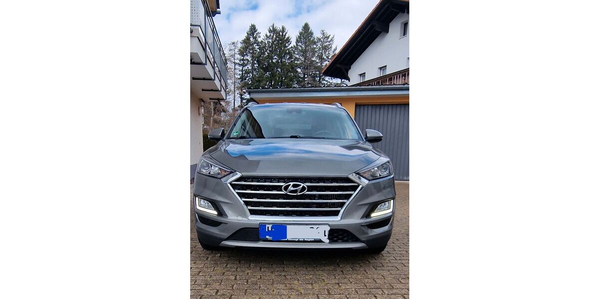 Hyundai TUCSON 53.000 km 20.000 &euro; Höchenschwand 79862