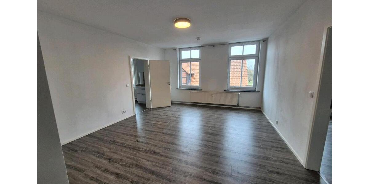 Etagenwohnung Diesdorf - 4 Zimmer, 114 m&sup2;, 800&euro; | Angebot:24649613