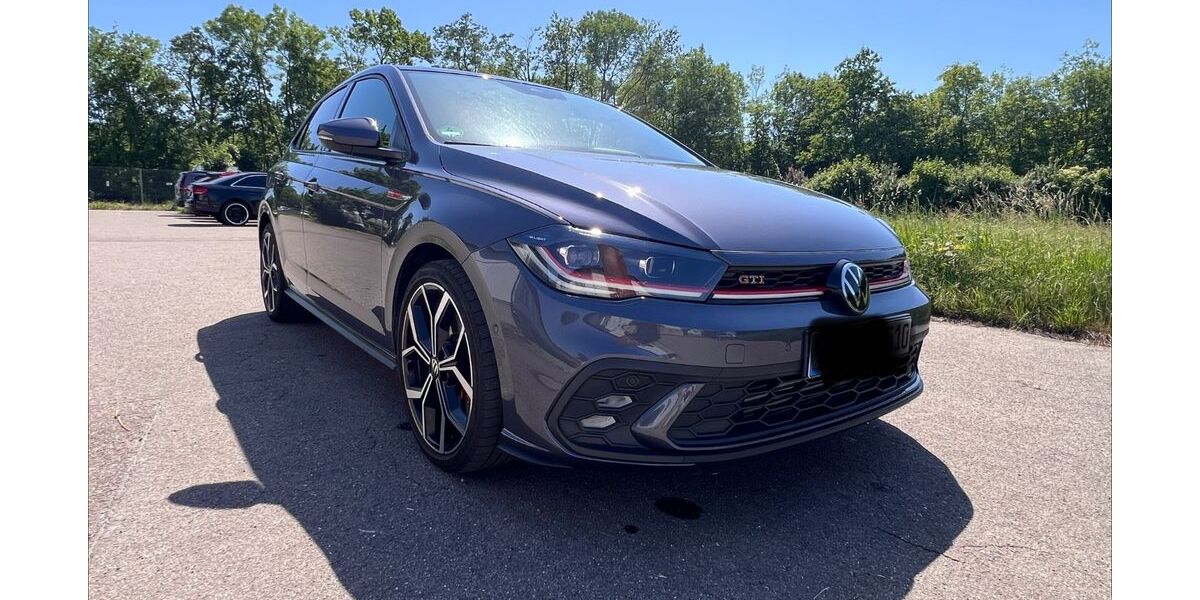 VW Polo 10.233 km 27.900 &euro; Asperg 71679