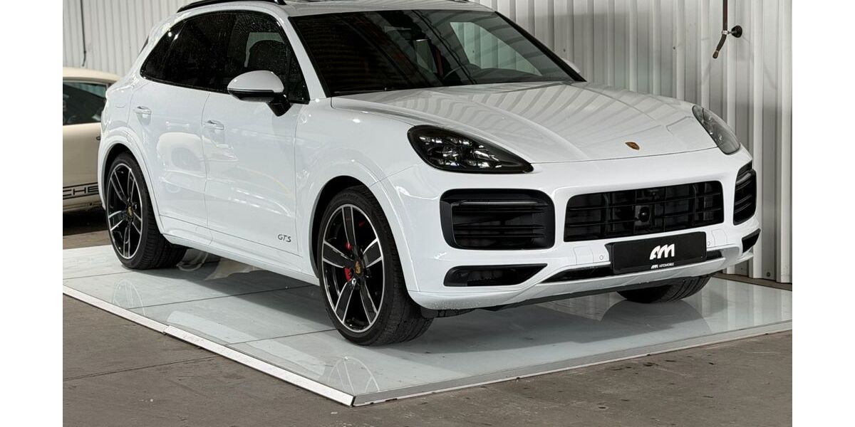 Porsche Cayenne 32.700 km 91.900 &euro; Emmendingen 79312