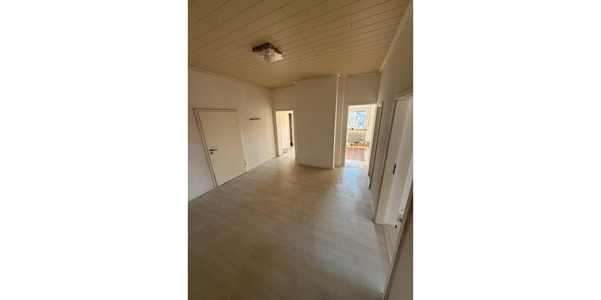 Große helle Wohnung in Altenvers 5 zimmer