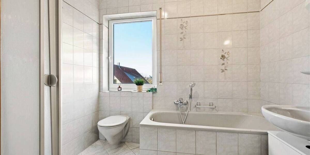 Mehrfamilienhaus, Wohnhaus Pfullendorf - 9 Zimmer, 201 m&sup2;, 439.000&euro; | Angebot:26358735