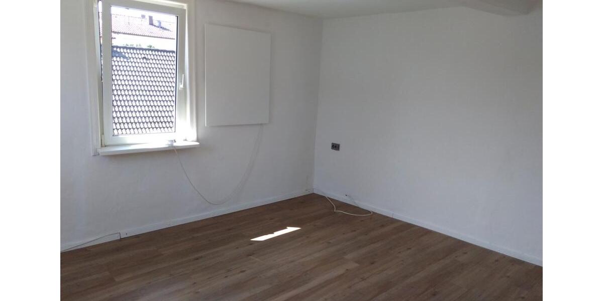 Etagenwohnung Stuttgart Neuwirtshaus - 2 Zimmer, 34 m&sup2;, 119.000&euro; | Angebot:26846747