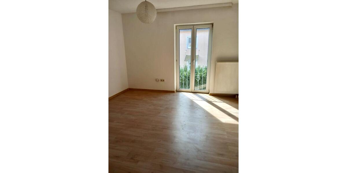 Etagenwohnung Wunsiedel - 3 Zimmer, 75 m&sup2;, 90.000&euro; | Angebot:26186692