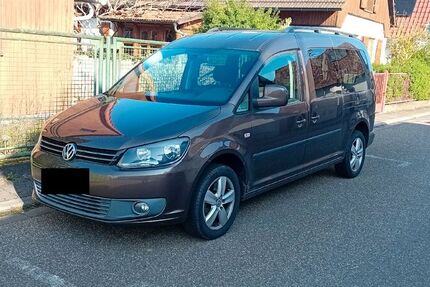 VW Caddy Maxi 320.000 km 6.200 &euro; Berg 76768