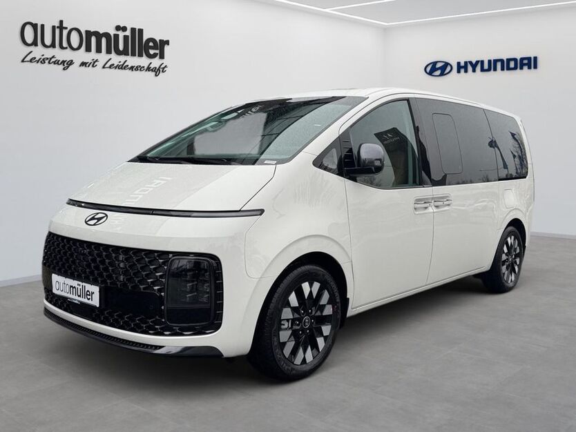 Hyundai STARIA 3.000 km 54.822 € Hof 95030
