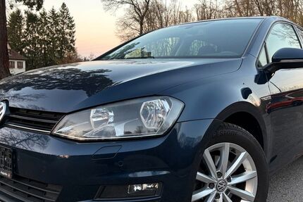 VW Golf 212.696 km 7.700 &euro; Bildstock 66299