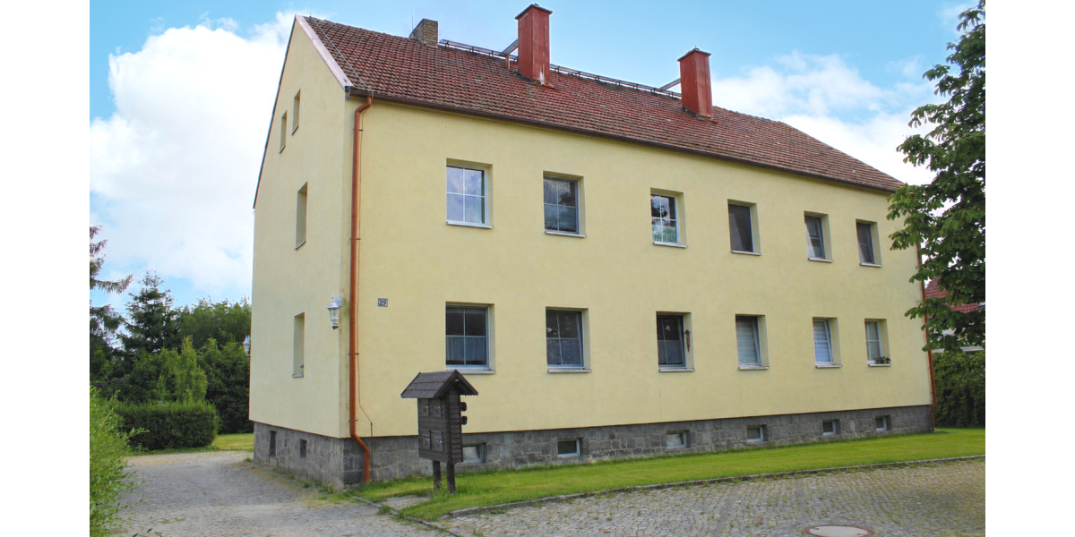Rauschwitz - Vollvermietets Mehrfamilienhaus - Mehrfamilienhaus, Wohnhaus Elstra | Angebot:26716101