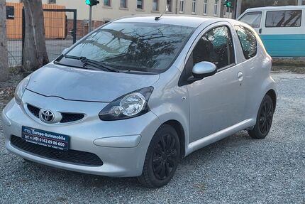 Toyota Aygo (X) 89.000 km 2.999 &euro; Chemnitz 09114