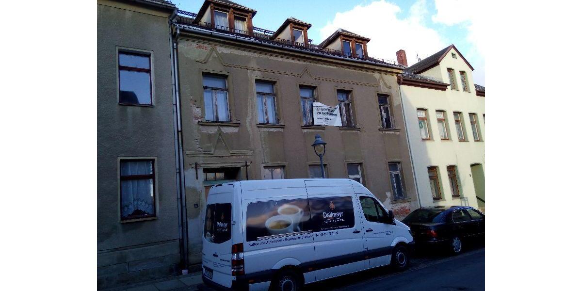 Reihenhaus Reichenbach im Vogtland - 9 Zimmer, 180 m&sup2;, 19.995&euro; | Angebot:27442882