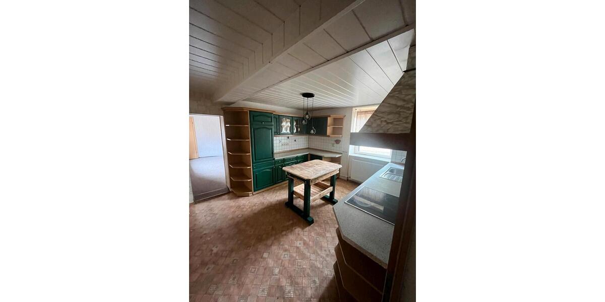Einfamilienhaus Arnstein - 6 Zimmer, 132 m&sup2;, 65.000&euro; | Angebot:27131238