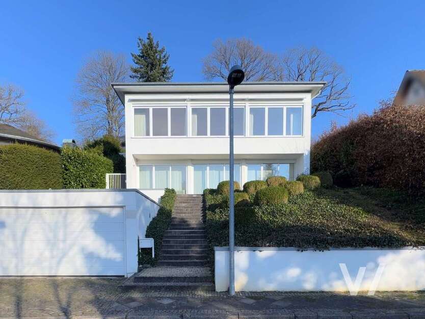 Haus zum Kaufen in Saarbrücken 1.380.000 € 215 m²