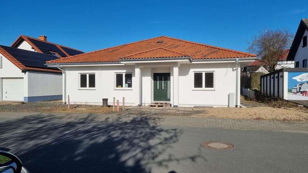 Haus zum Kaufen in Lahnau 890.000 € 185 m²