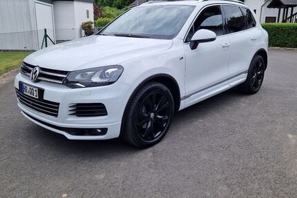 VW Touareg 134.000 km 22.000 &euro; Niedenstein 34305