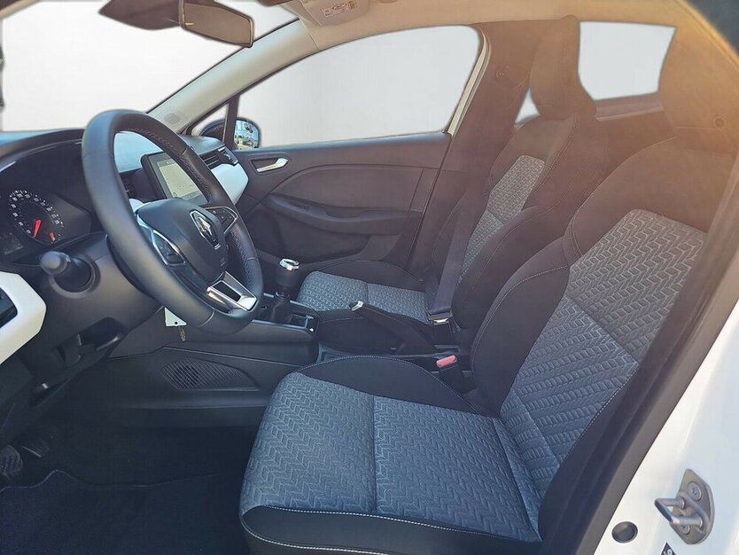 Clio Evolution SCe 65